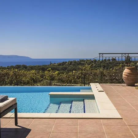 Stamo By Select Villa *